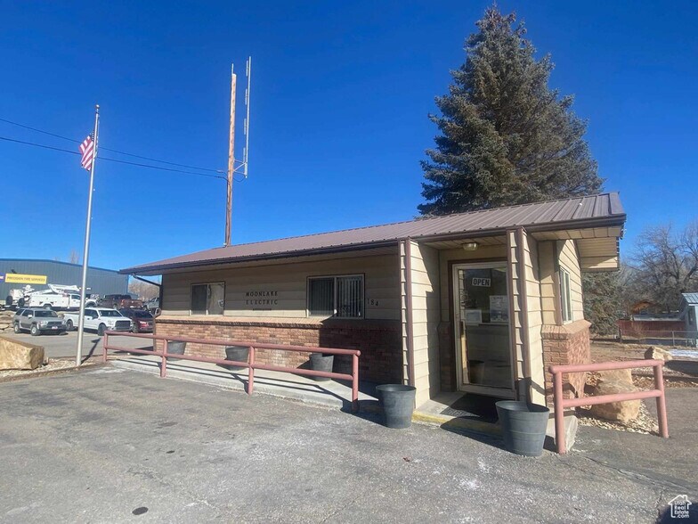 More Photos Of 184 Center st, Duchesne Office For Sale