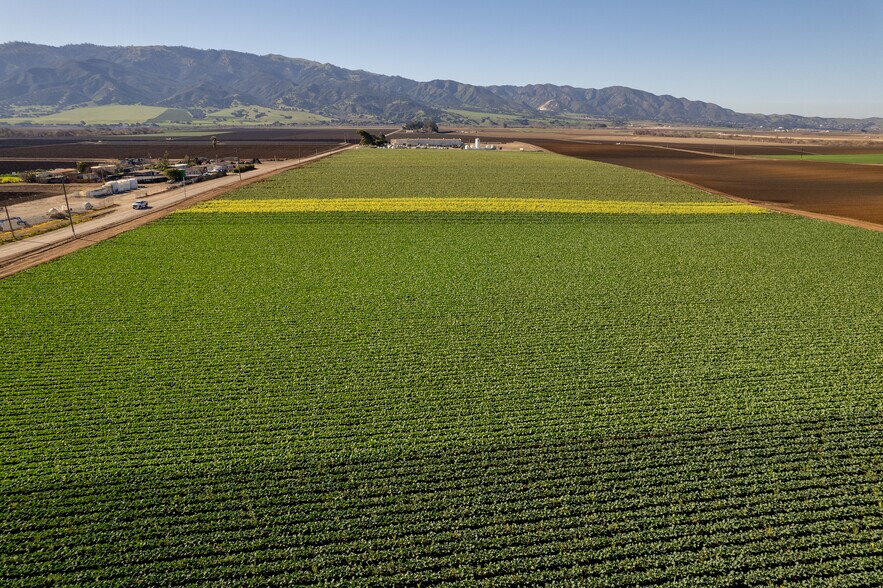 More Photos Of Somavia Rd, Salinas Land For Sale