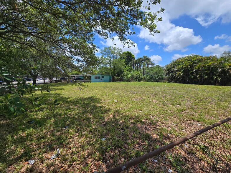 More Photos Of 833-839 NW 12th Ave, Fort Lauderdale Land For Sale
