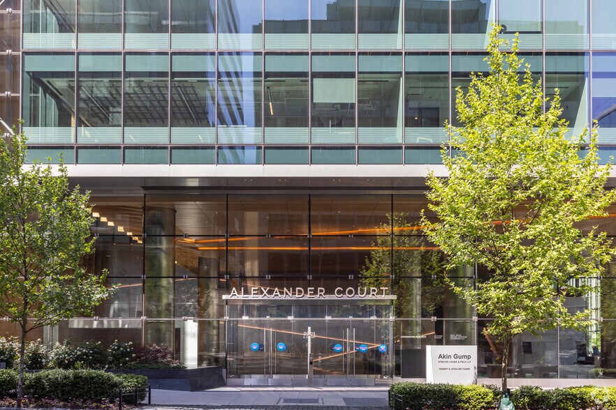 More Photos Of 2001 K St NW, Washington Office For Lease