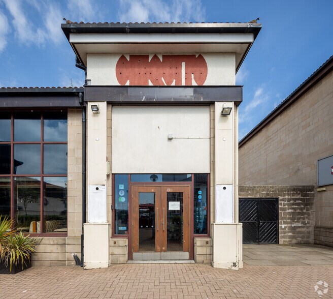 More Photos Of Beach Esplanade, Aberdeen Restaurant For Lease