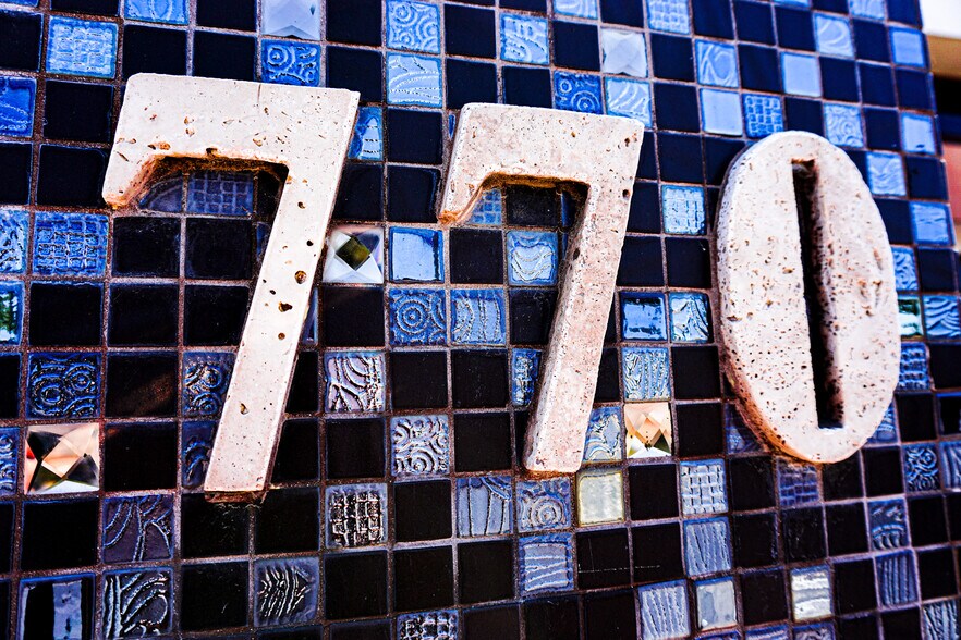 More Photos Of 770 E Shaw Ave, Fresno Office For Lease