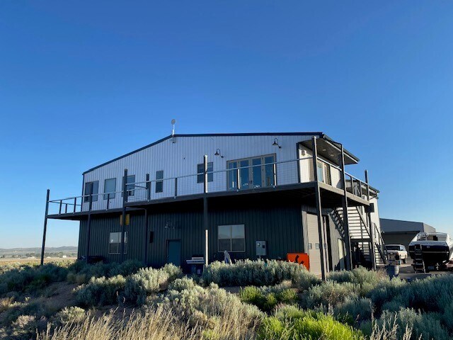 More Photos Of 2221 W 1400 N, Cedar City Airplane Hangar For Lease