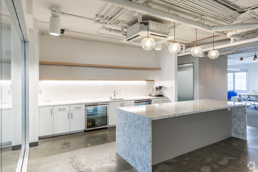 More Photos Of 100 S Ellsworth Ave, San Mateo Medical For Lease