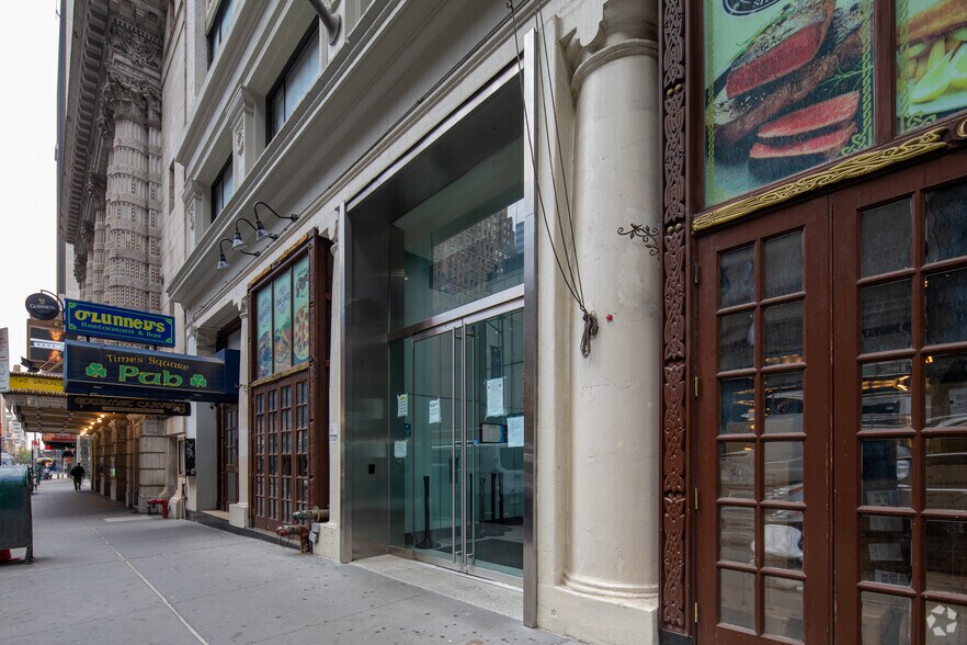 More Photos Of 145 W 45th St, New York Office For Lease