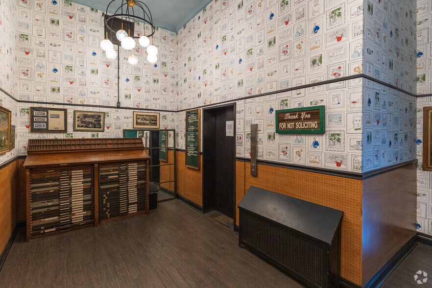 More Photos Of 133 N Jefferson St, Chicago Loft Creative Space For Lease