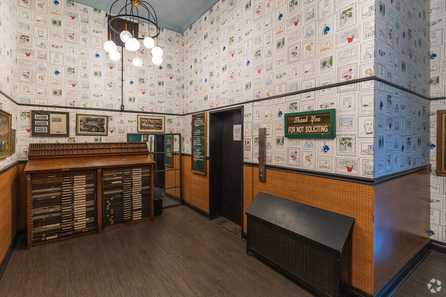 More Photos Of 133 N Jefferson St, Chicago Loft Creative Space For Lease