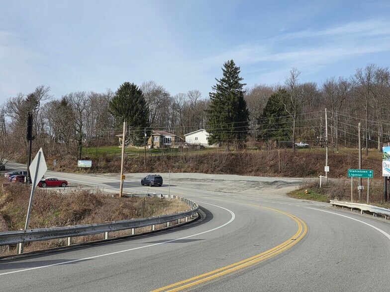 More Photos Of 108 Main St, Donegal Land For Sale