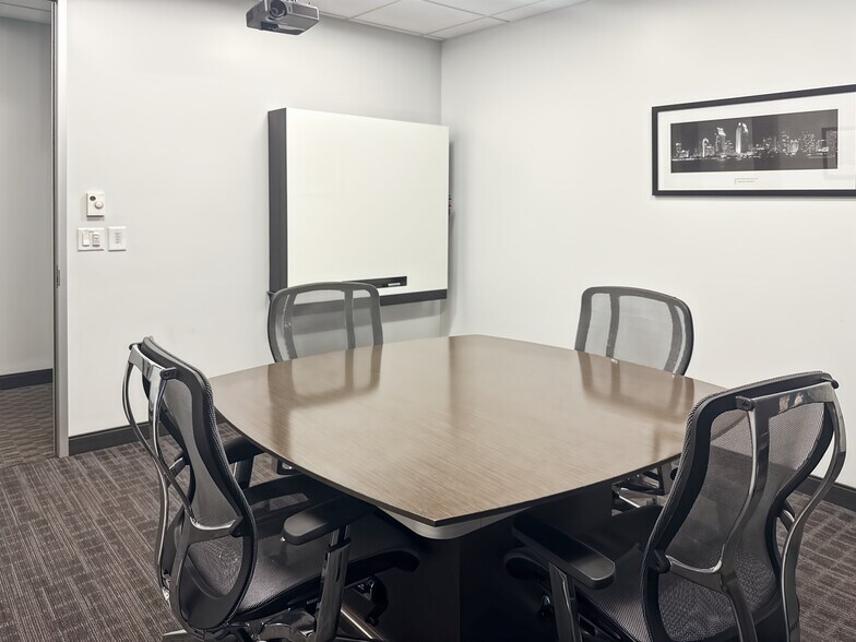 More Photos Of 4830 W Kennedy Blvd, Tampa Coworking Space