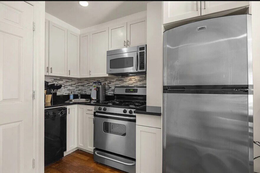 More Photos Of 15 St. Marks Pl, New York Apartments For Sale