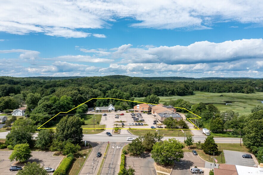 More Photos Of 19 Halls Rd, Old Lyme General Retail For Sale