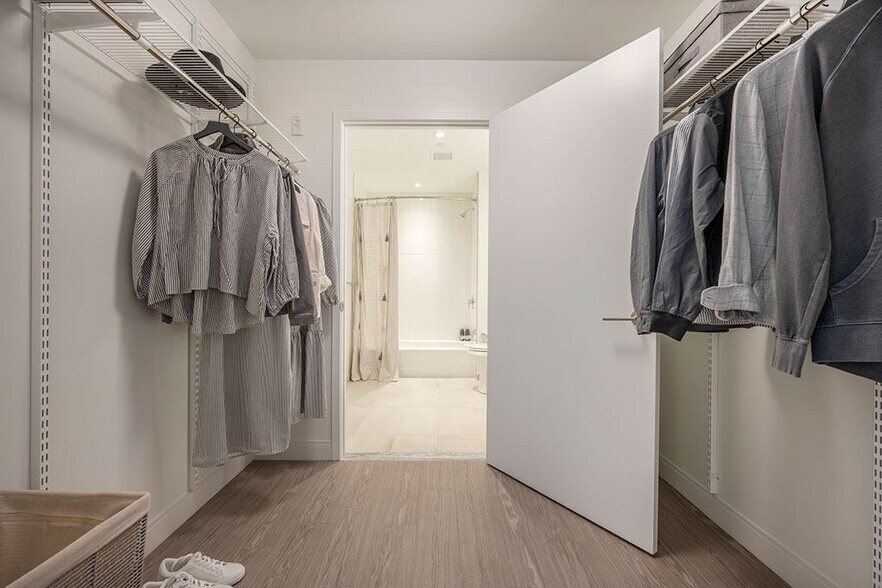 More Photos Of 165 Main St, Cambridge Apartments For Lease