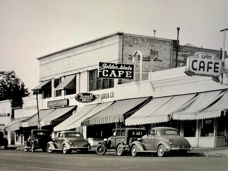 More Photos Of 162 N Main St, Bishop General Retail For Sale