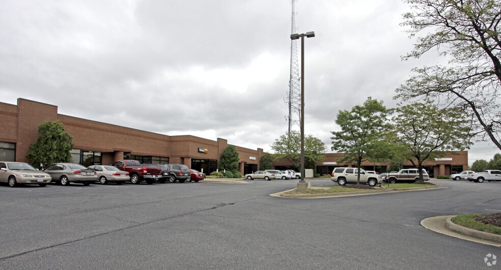 Primary Photo Of 1606-1642 Ownby Ln, Richmond Light Distribution For Lease