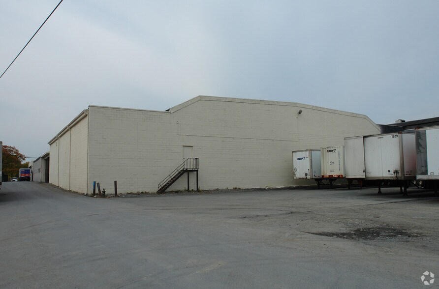 More Photos Of 45 Prospect Ave, Albany Warehouse For Lease