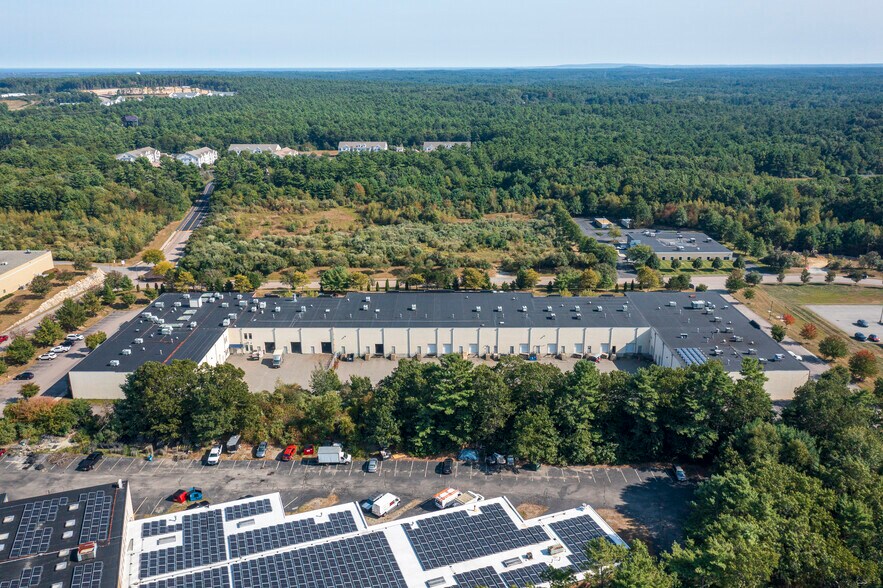 More Photos Of 42 Winter St, Pembroke Light Distribution For Lease