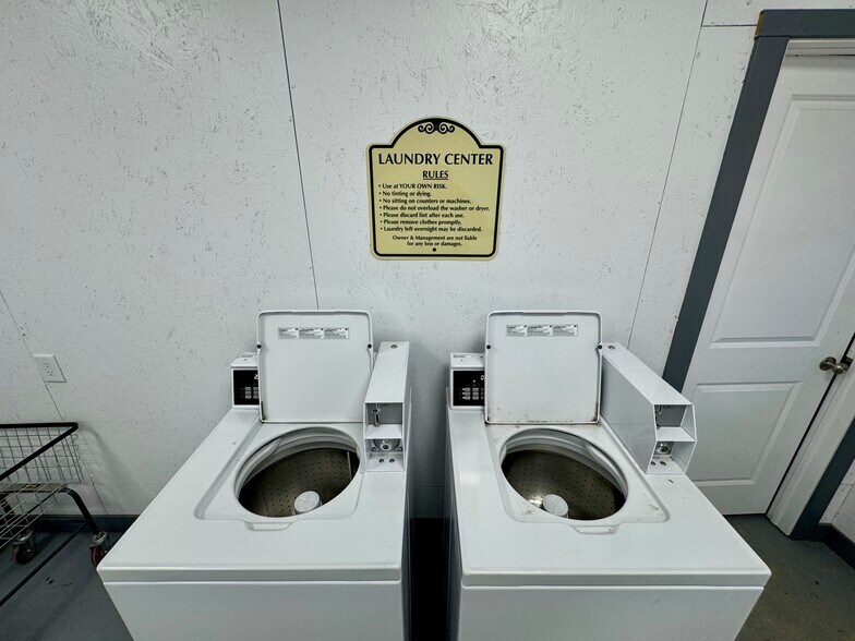 More Photos Of 19431 Highway J, Monroe City Hotel For Sale