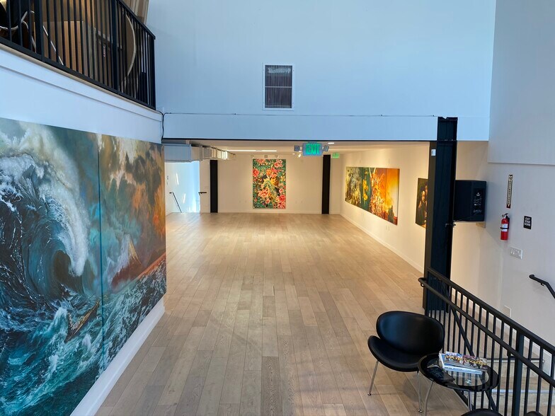 More Photos Of 7969 Melrose Ave, Los Angeles Storefront For Lease