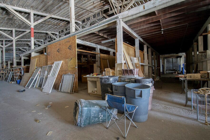 More Photos Of 221 S Walnut Ave, Sidney Warehouse For Sale