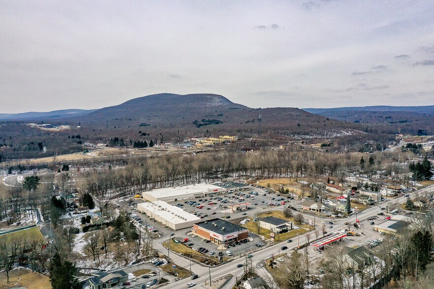 More Photos Of Route 611 & Old Mill Road, Tannersville Unknown For Lease