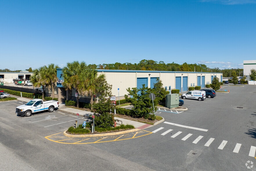 More Photos Of 1731-1829 Business Center Ln, Kissimmee Unknown For Lease