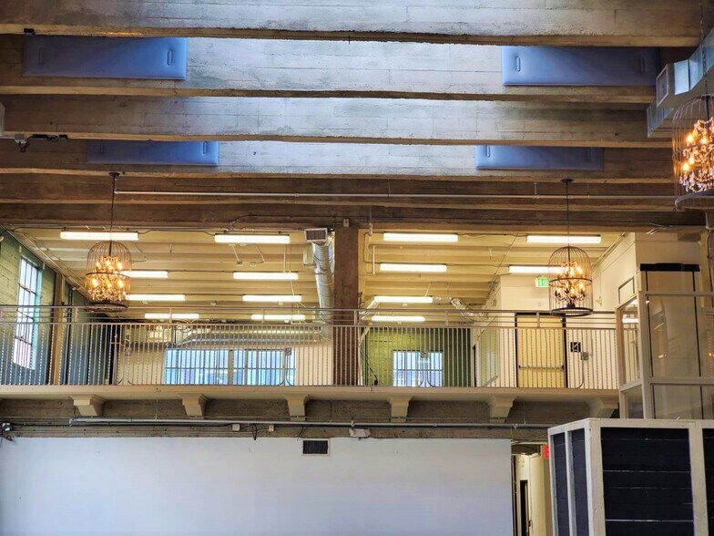 More Photos Of 833 S Spring St, Los Angeles Loft Creative Space For Lease