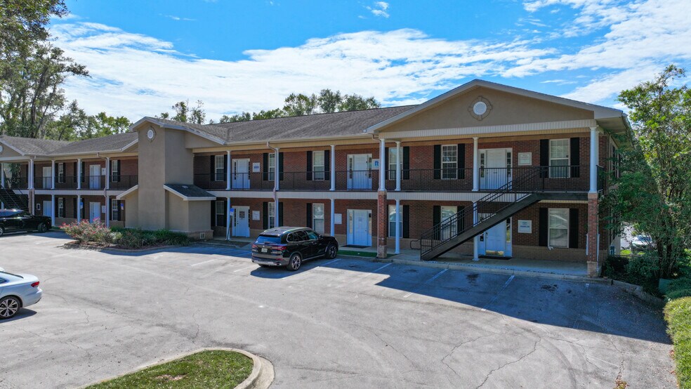 More Photos Of 1882 NE Capital Cir, Tallahassee Office For Lease