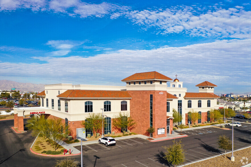 Primary Photo Of 4980 W Sahara Ave, Las Vegas Hospital For Lease