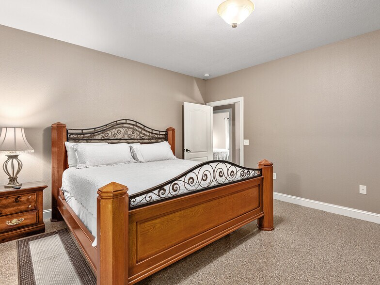 More Photos Of 355 Johnson Dr, Canton Specialty For Sale