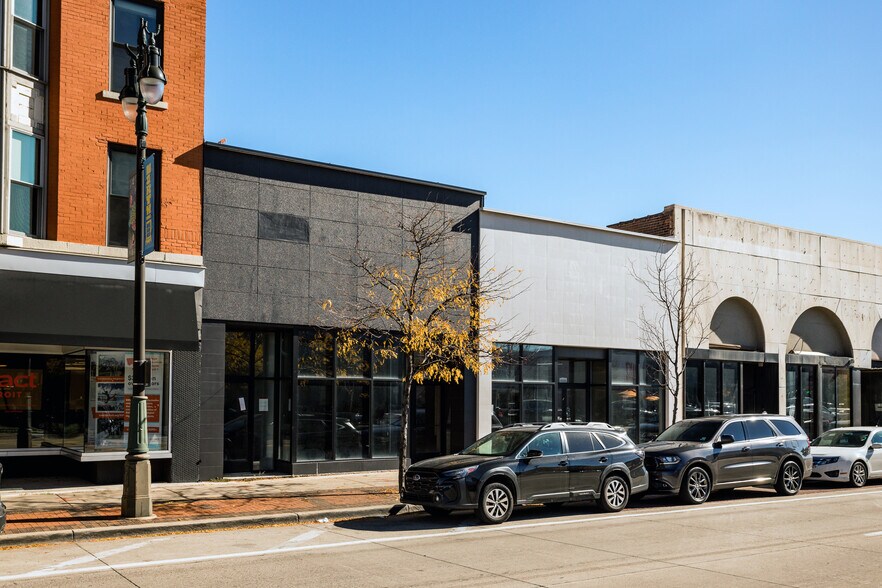 More Photos Of 6538-6540 Woodward Ave, Detroit Storefront Retail Office For Lease