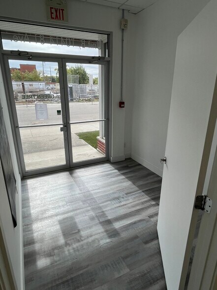 More Photos Of 10416 81st Ave NW, Edmonton Apartments For Lease