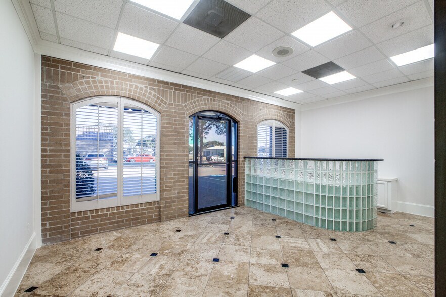 More Photos Of 4779-4781 S Main St, Stafford Office For Lease