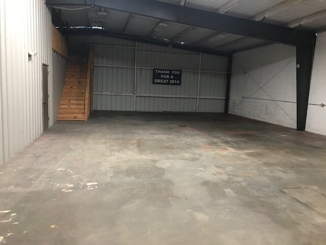 More Photos Of 1216 Texas Ave, Texas City Warehouse For Sale