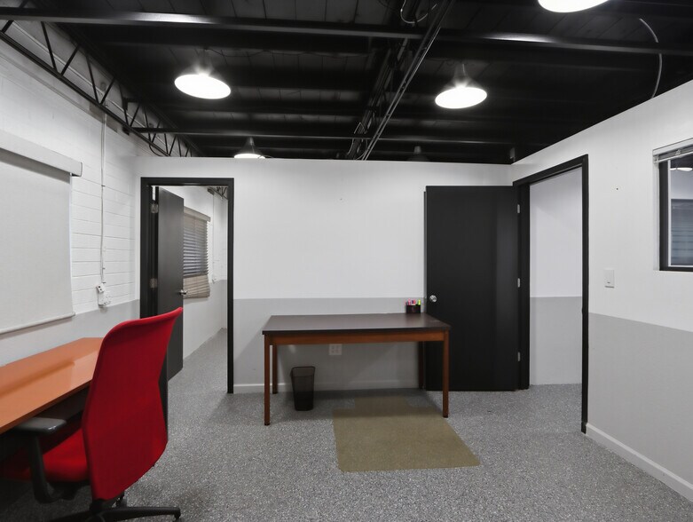 More Photos Of 420 N 15th Ave, Phoenix Loft Creative Space For Sale