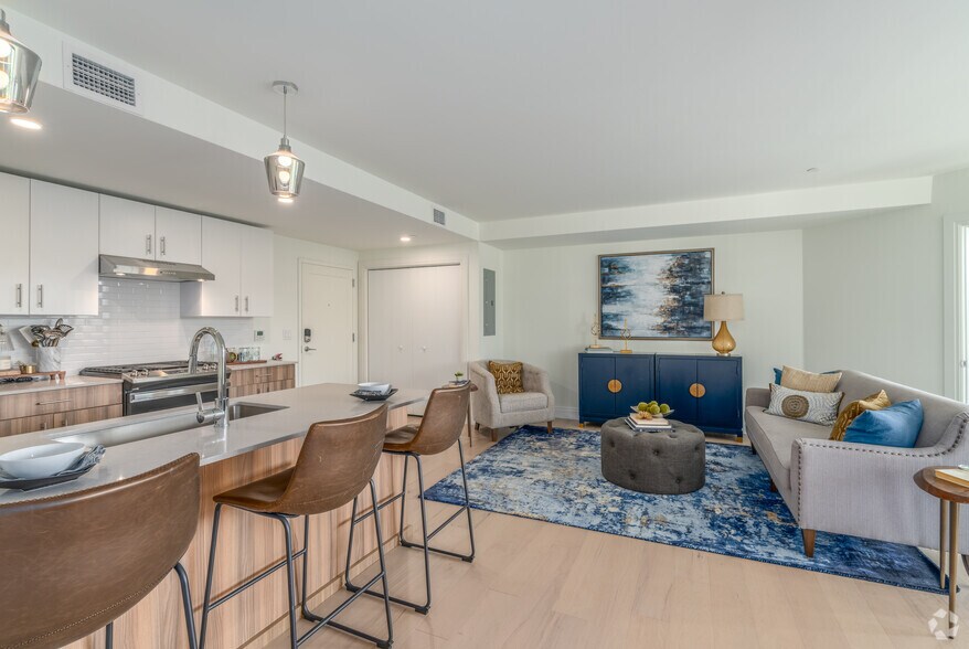 More Photos Of 100 Northampton St, Easton Apartments For Lease