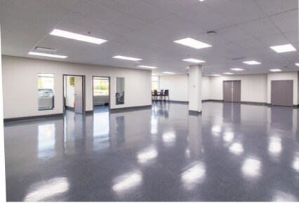 More Photos Of 22000-22200 Aut Transcanadienne, Baie-d'urfe Industrial For Sale