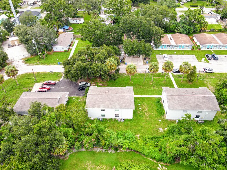 More Photos Of 2203-2207 Irene St, Lutz Apartments For Sale