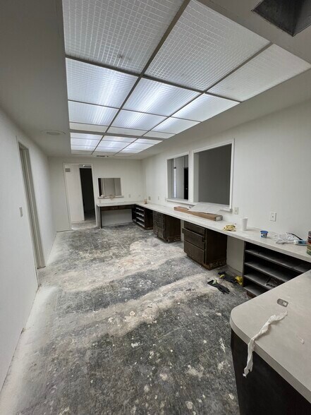 More Photos Of 11900 La Mirada Blvd, La Mirada Office For Sale