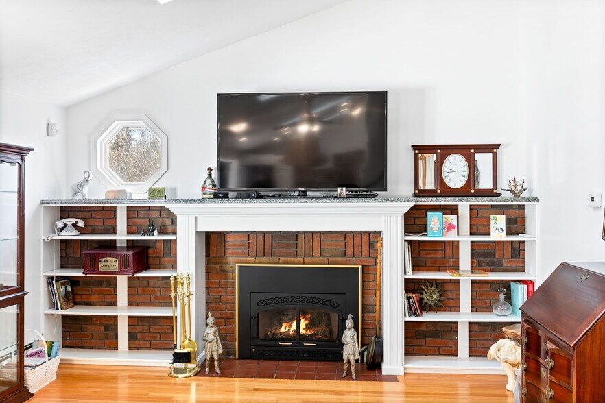 More Photos Of 860 Washington St, South Easton General Retail For Sale