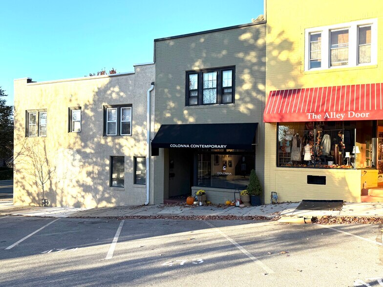 More Photos Of 4 Louella Ct, Wayne Storefront Retail Residential For Lease