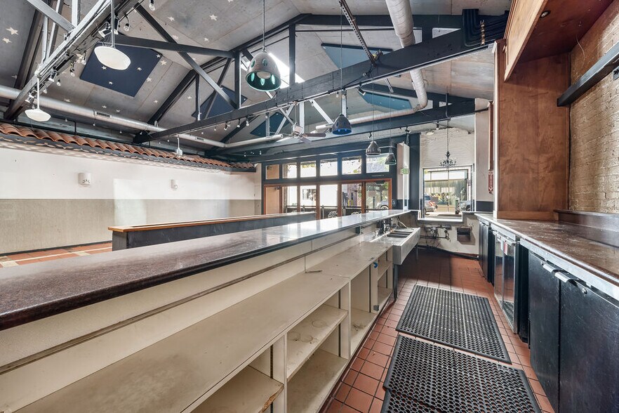 More Photos Of 1121 Broad St, San Luis Obispo Restaurant For Lease