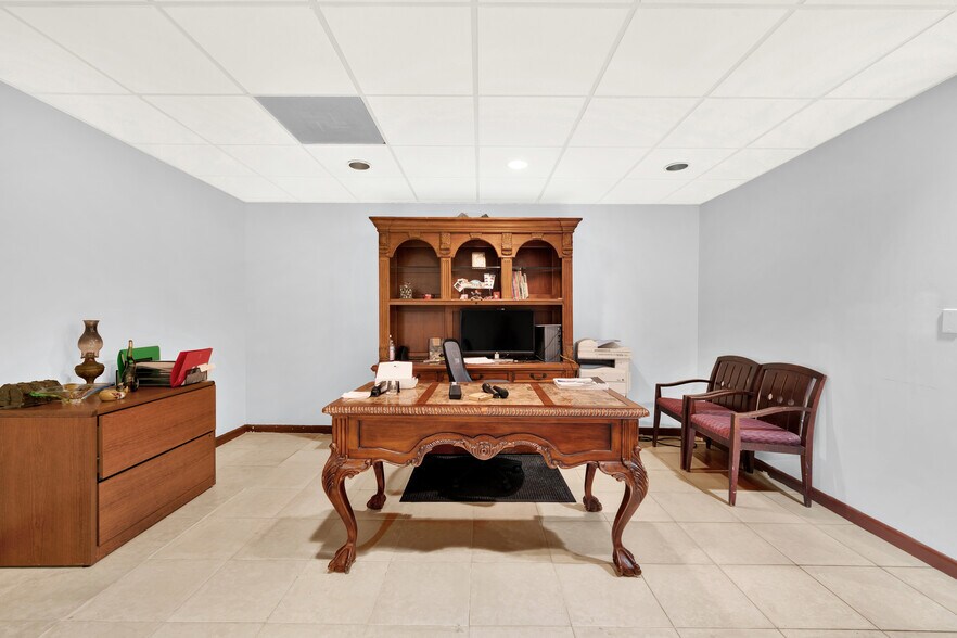 More Photos Of 143 N Flagler Ave, Homestead Medical For Sale