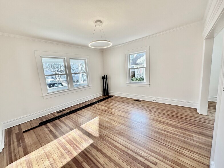 More Photos Of 257 Sound Beach Ave, Old Greenwich Office For Lease