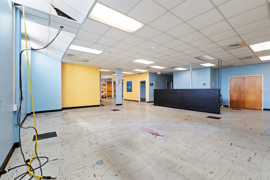 More Photos Of 80 Sagamore st, Quincy Office For Lease