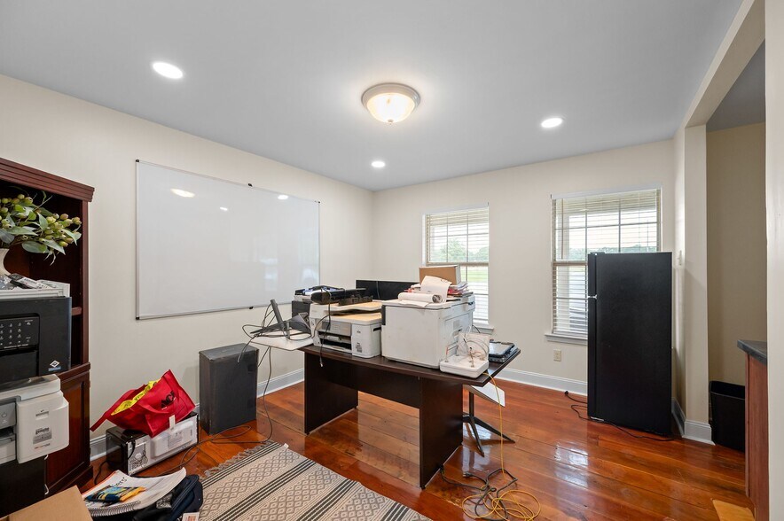More Photos Of 7555 Half Mile Rd, Irvington Service For Sale