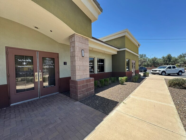 More Photos Of 2410 W Ray Rd, Chandler Medical For Lease