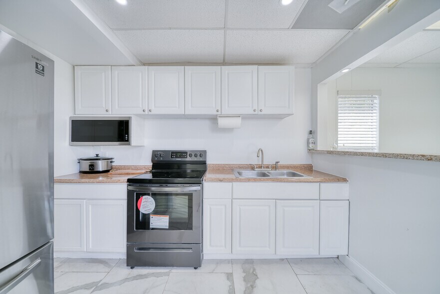 More Photos Of 19604 SW 147th Ave, Miami Land For Lease