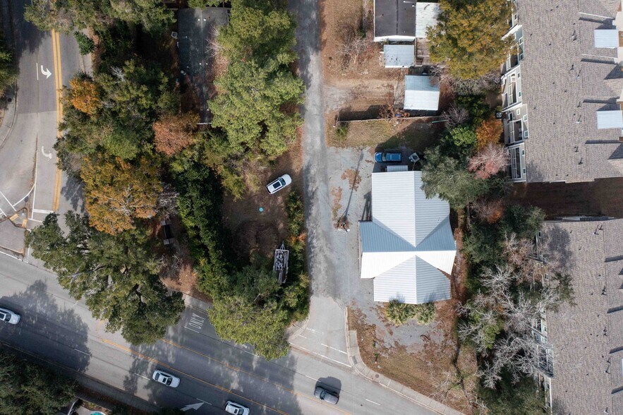 More Photos Of 1242 White Flat Rd, Mount Pleasant Office For Sale