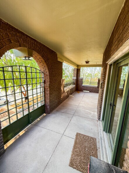 More Photos Of 1701 N Stanton St, El Paso Office Residential For Sale