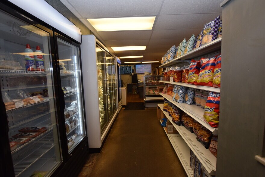 More Photos Of 113 Main St, Christiansburg Restaurant For Sale